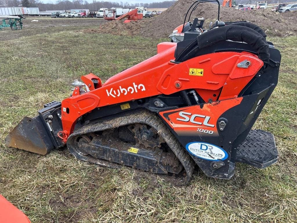 Kubota SCL1000 Equipment Image0