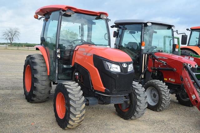 Image of Kubota MX6000 equipment image 3