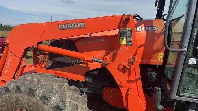 Image of Kubota M135X equipment image 4