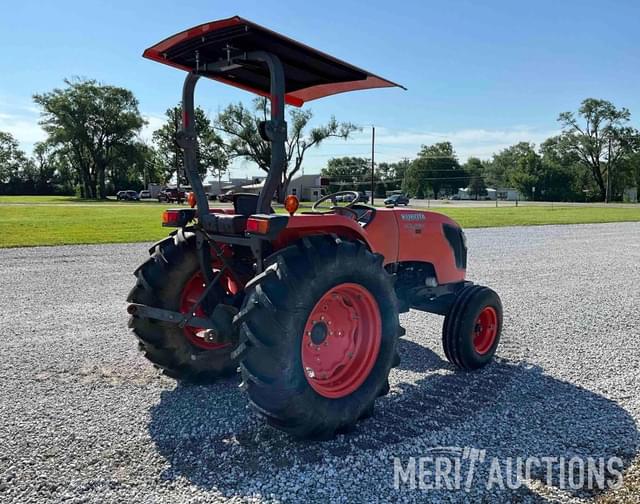 Image of Kubota MX4700 equipment image 4