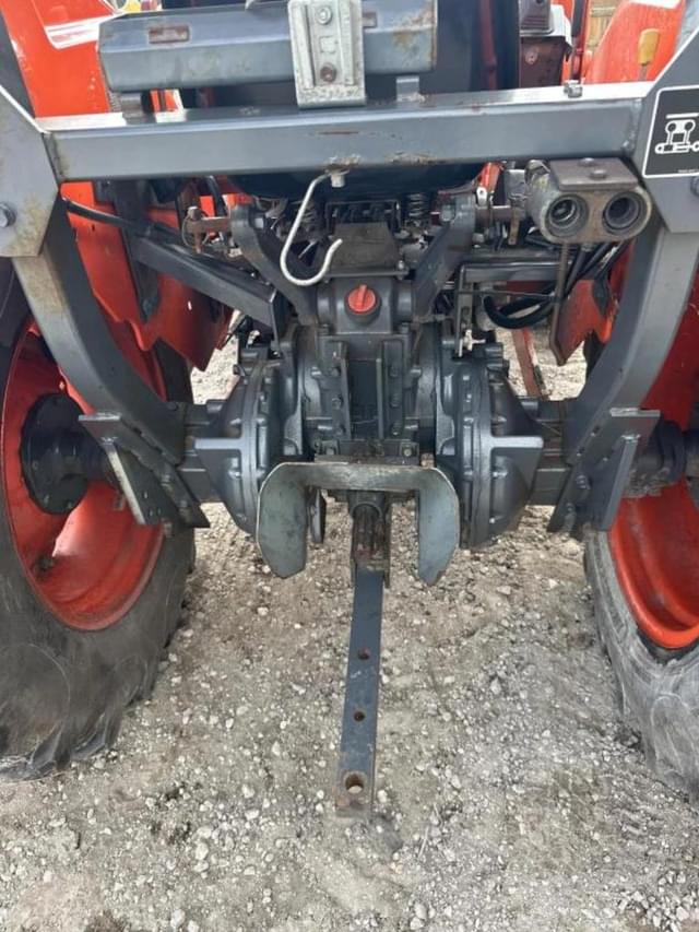 Image of Kubota MX4700 equipment image 2