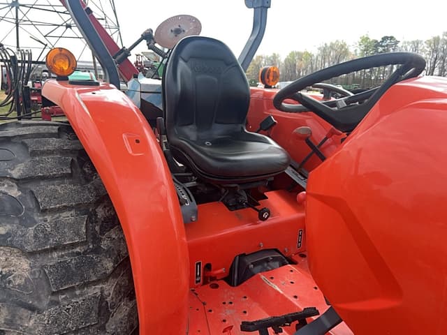 Image of Kubota MX4800 equipment image 2