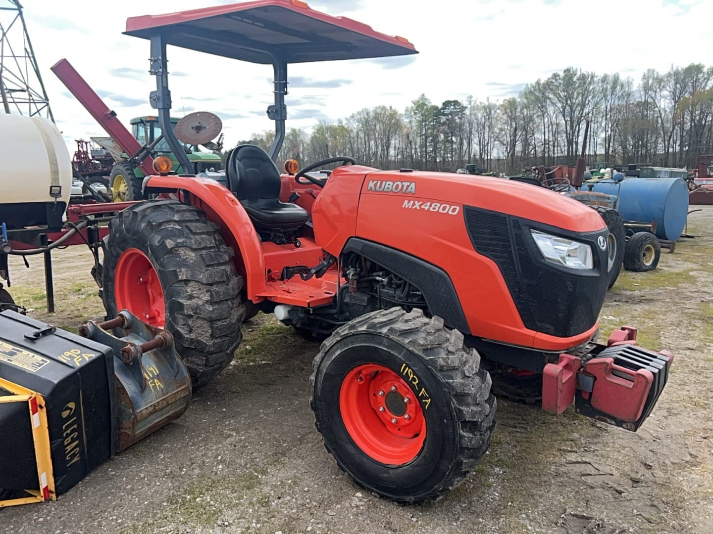 Kubota MX4800 Equipment Image0