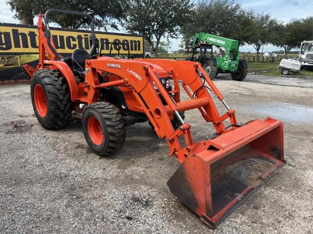 Image of Kubota MX4800 equipment image 4