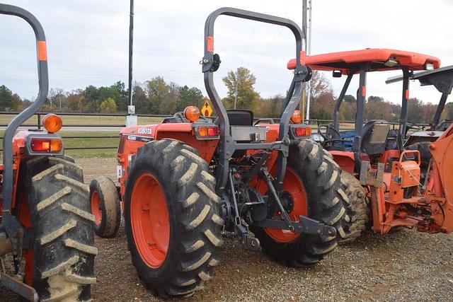 Image of Kubota MX5000 equipment image 1