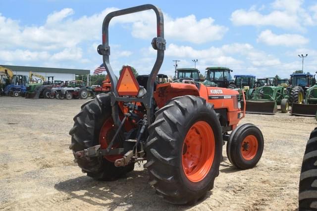 Image of Kubota MX5000 equipment image 2