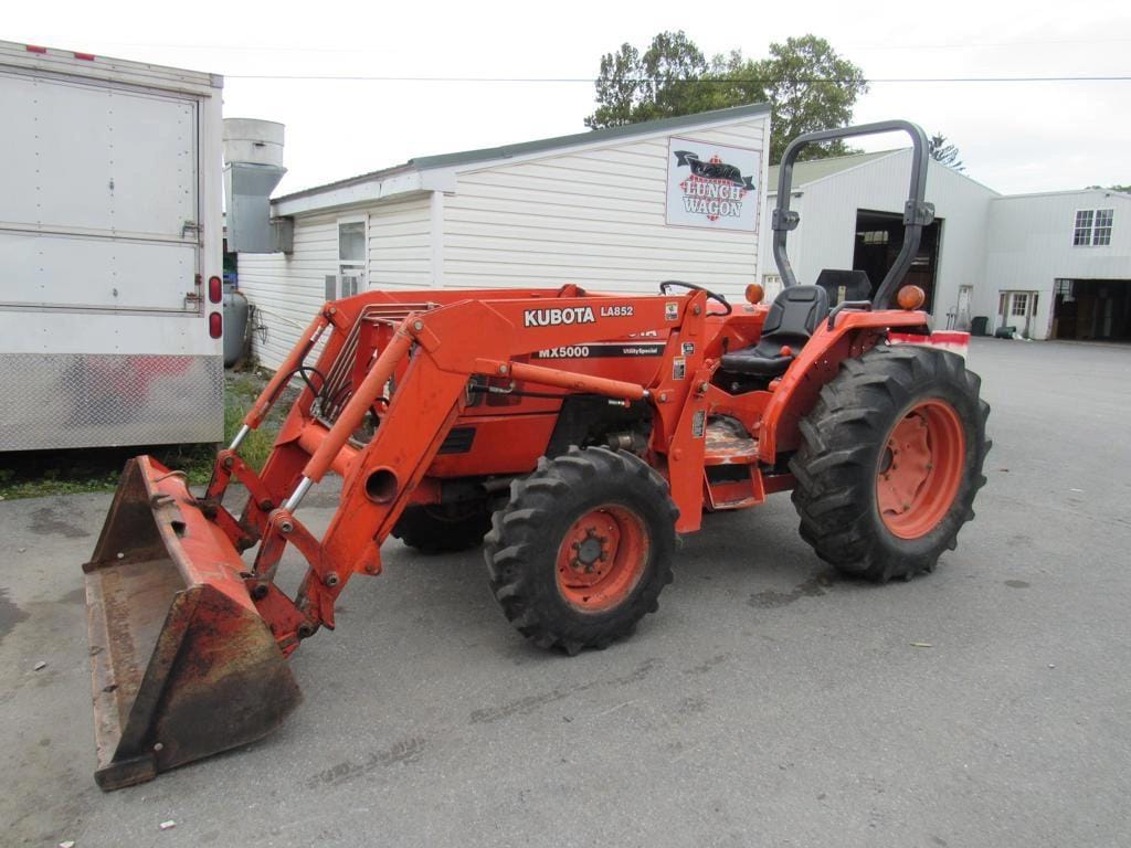 Main image Kubota MX5000