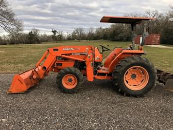 Main image Kubota MX5000