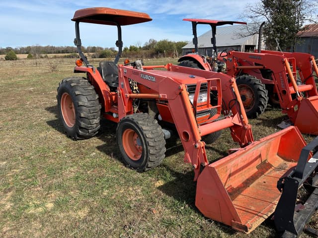 Image of Kubota MX5000 equipment image 4