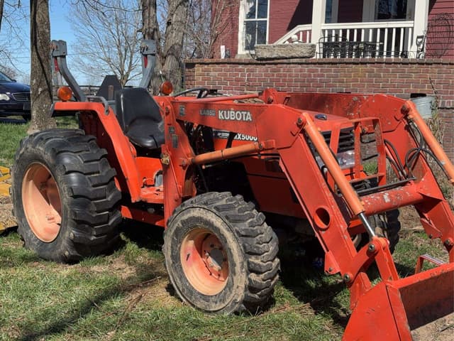 Image of Kubota MX5000 equipment image 1