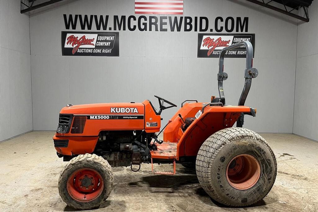 Main image Kubota MX5000