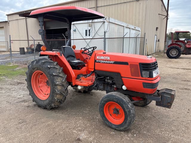 Image of Kubota MX5000SU equipment image 1