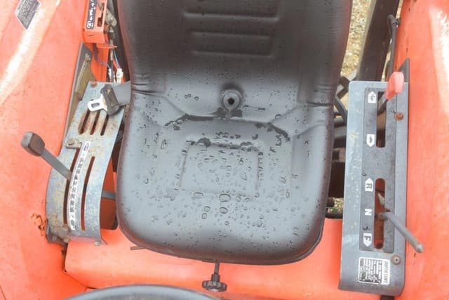Image of Kubota MX5100 equipment image 4