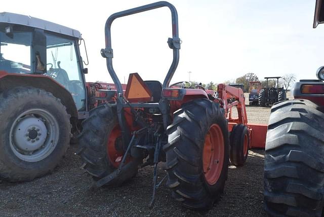 Image of Kubota MX5100 equipment image 2