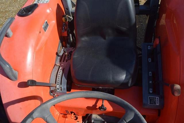 Image of Kubota MX5100 equipment image 4