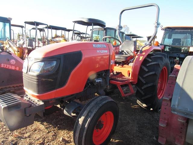 Image of Kubota MX5100 equipment image 1