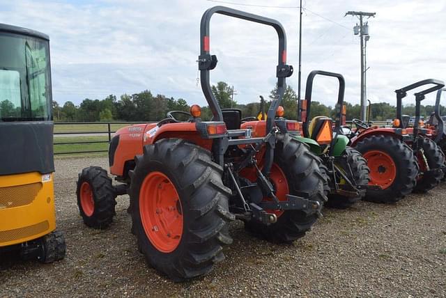 Image of Kubota MX5100 equipment image 1