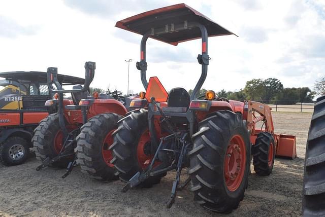 Image of Kubota MX5200 equipment image 2