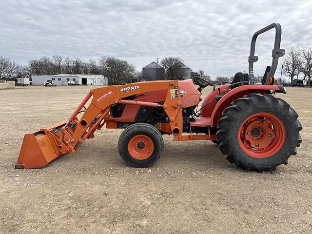 Image of Kubota MX5200 equipment image 1