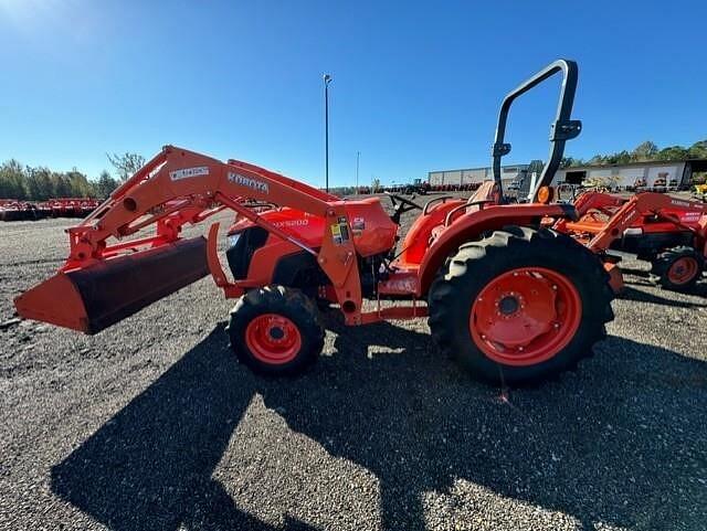 Image of Kubota MX5200D Image 1