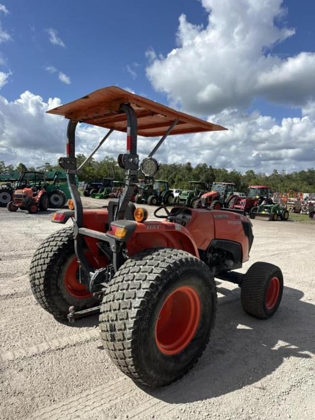 Image of Kubota MX5200D equipment image 3