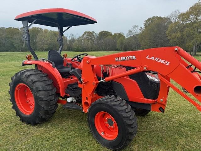 Image of Kubota MX5200HST equipment image 1