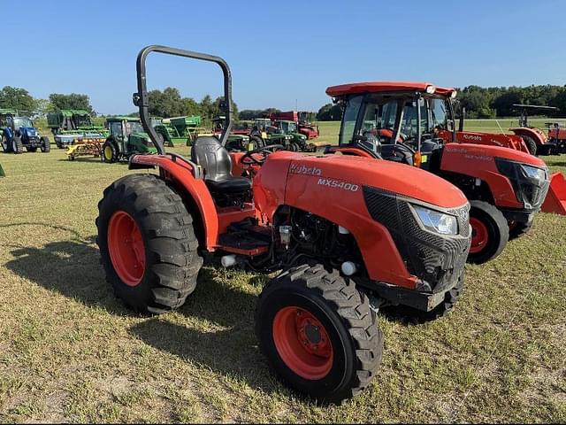 Image of Kubota MX5400 equipment image 4