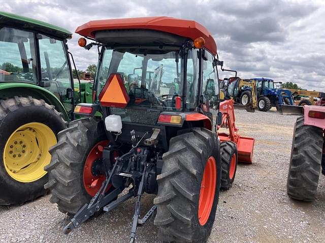 Image of Kubota MX5400 equipment image 2