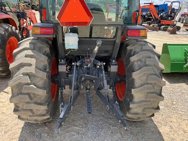 Image of Kubota MX5400 equipment image 4