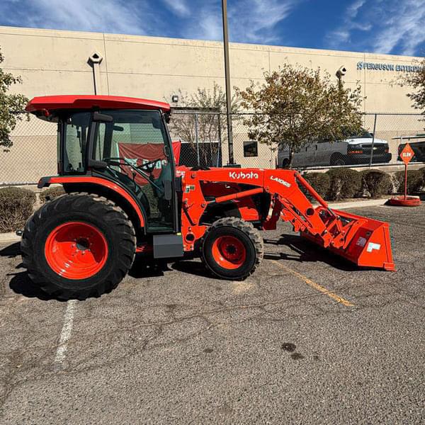 Image of Kubota MX5400 equipment image 1