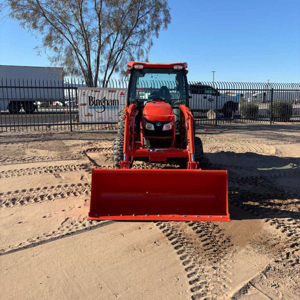 Image of Kubota MX5400 equipment image 2