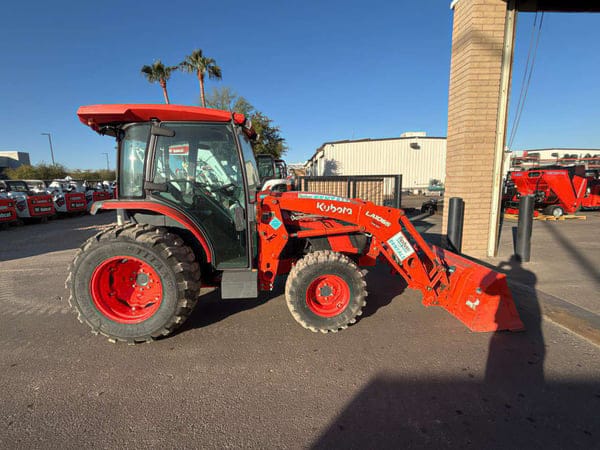 Kubota MX5400 Equipment Image0