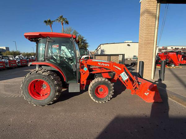 Image of Kubota MX5400 equipment image 1