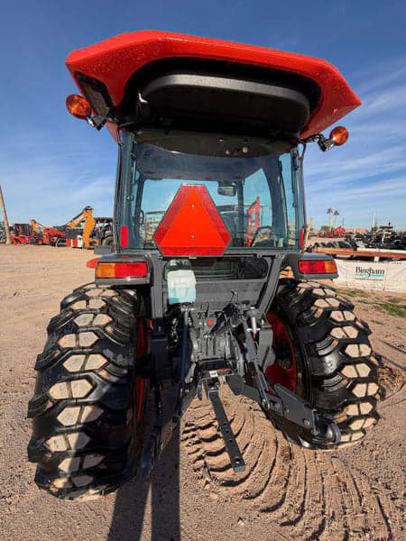 Image of Kubota MX5400 equipment image 3