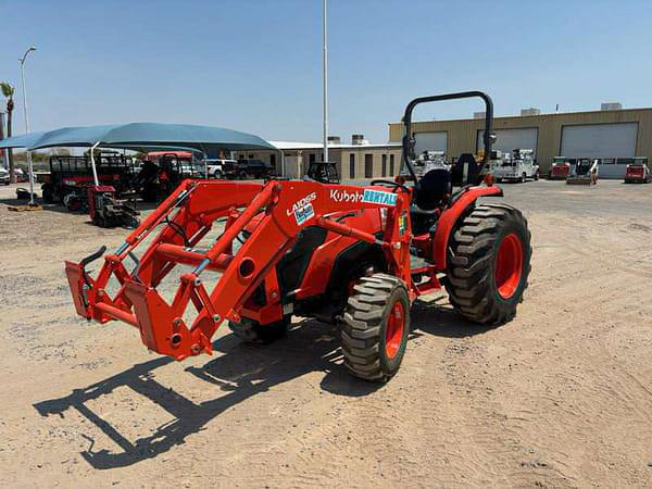 Image of Kubota MX5400 equipment image 2