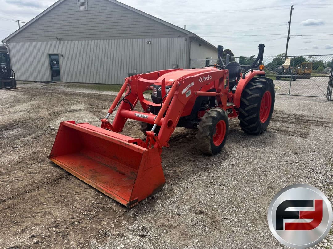Image of Kubota MX5400 Primary image