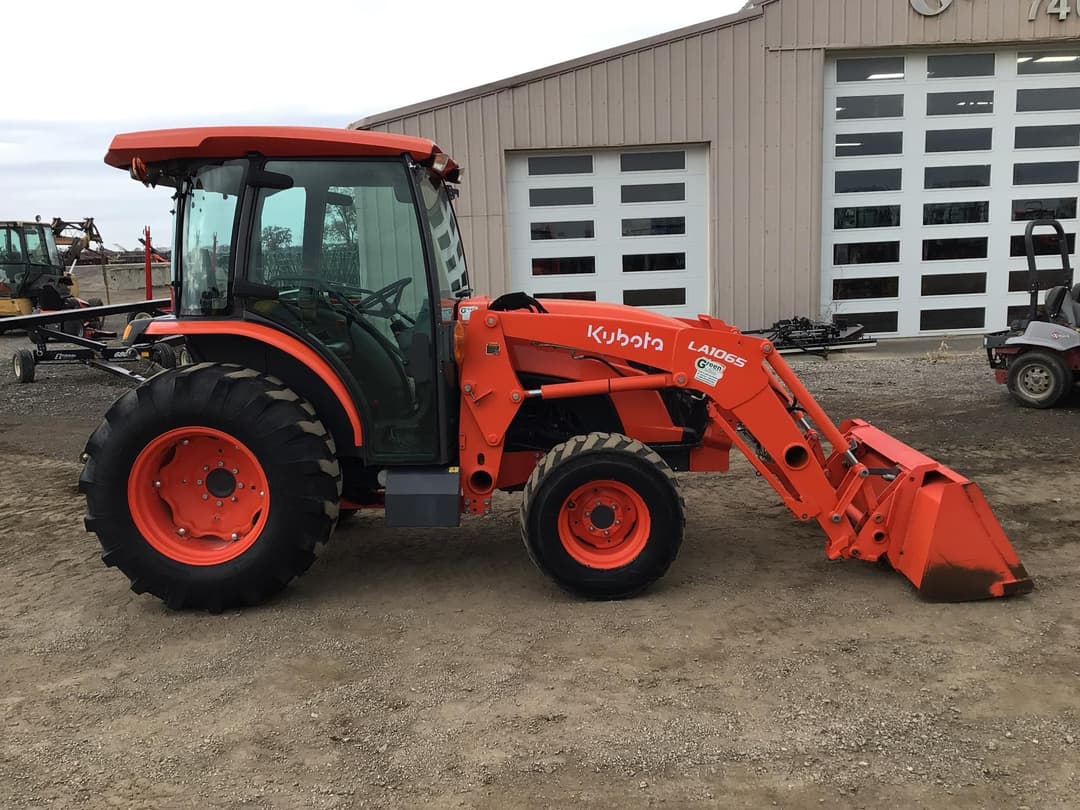 Image of Kubota MX5400 Primary image