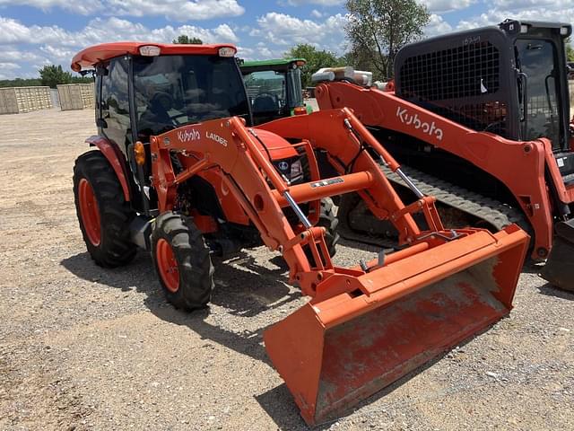 Image of Kubota MX5400 equipment image 1
