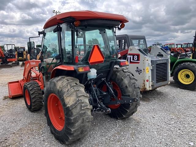 Image of Kubota MX5400 equipment image 3