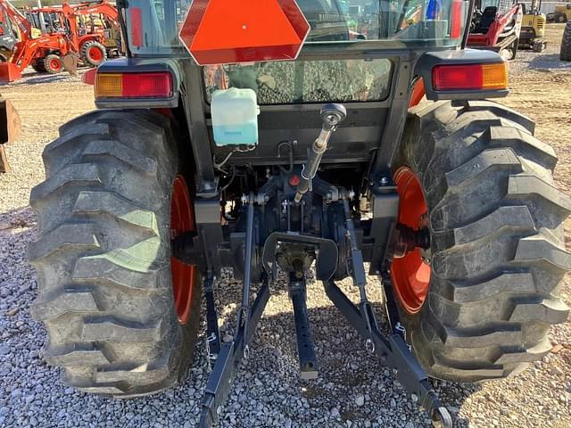 Image of Kubota MX5400 equipment image 4