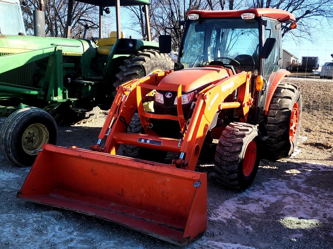 Image of Kubota MX5400 Primary image