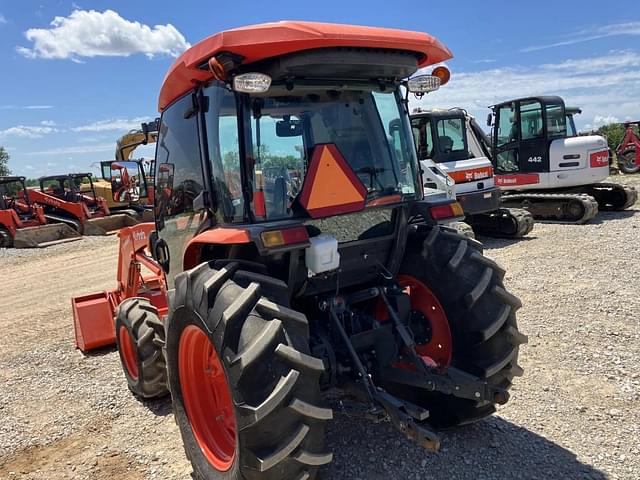 Image of Kubota MX5400 equipment image 3