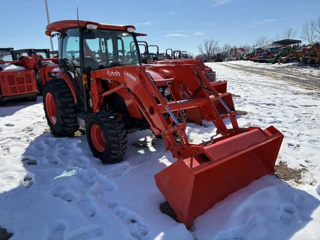 Image of Kubota MX5400 equipment image 1