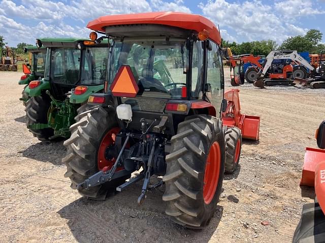 Image of Kubota MX5400 equipment image 2