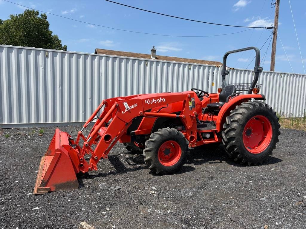 Kubota MX5400 Equipment Image0