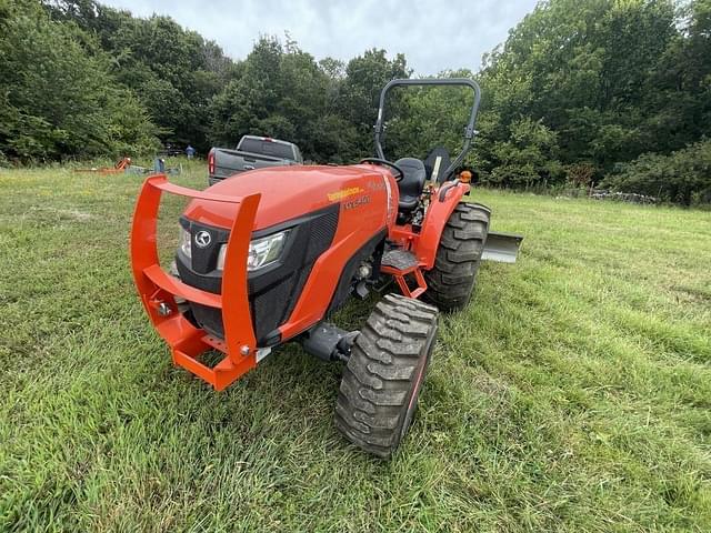 Image of Kubota MX5400 equipment image 3