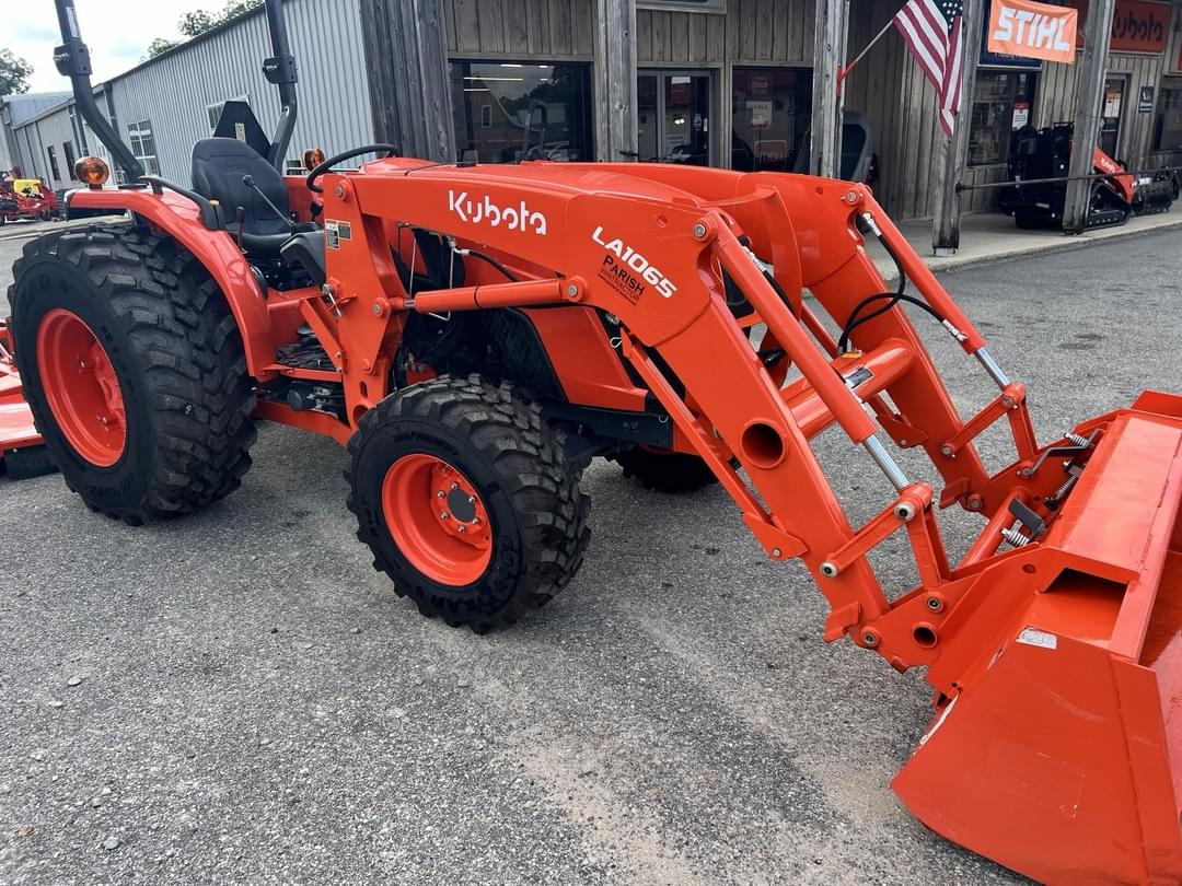 Image of Kubota MX5400HST Image 1