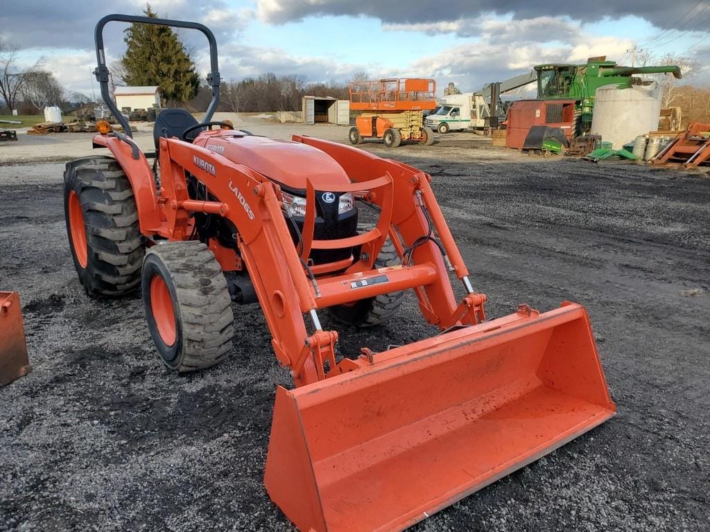 Main image Kubota MX5800