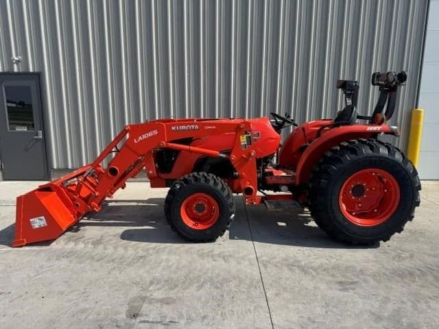 Image of Kubota MX5400HST Image 0