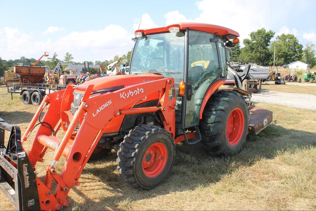 Image of Kubota MX6000 Primary image